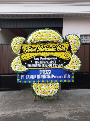 Papan Bunga Duka di Magantis