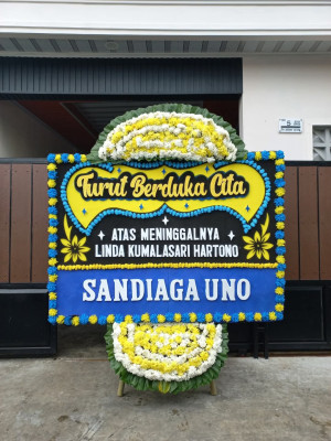 Papan Bunga Duka di Magantis