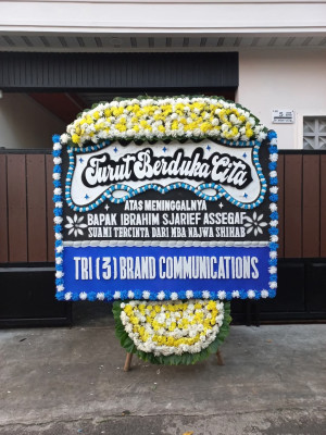 Papan Bunga Duka di Magantis